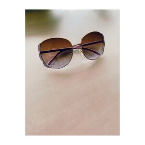 🌿🌻🕶️😎🌟🌟Purple framed Sunglasses☀️☀️